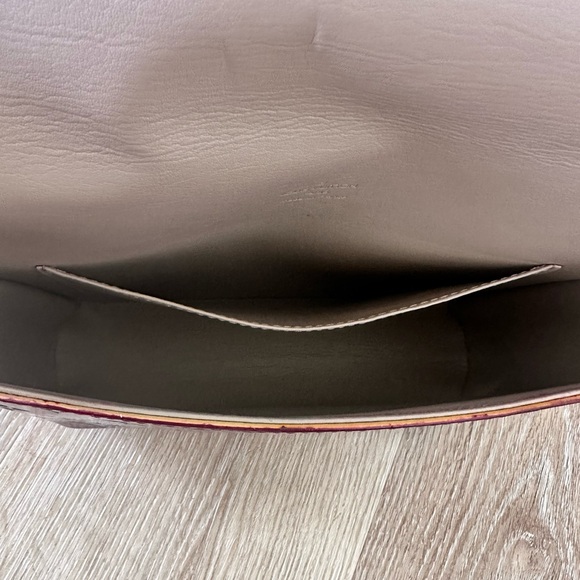 Louis Vuitton Shoulder Bag/Crossbody - Picture 7 of 9